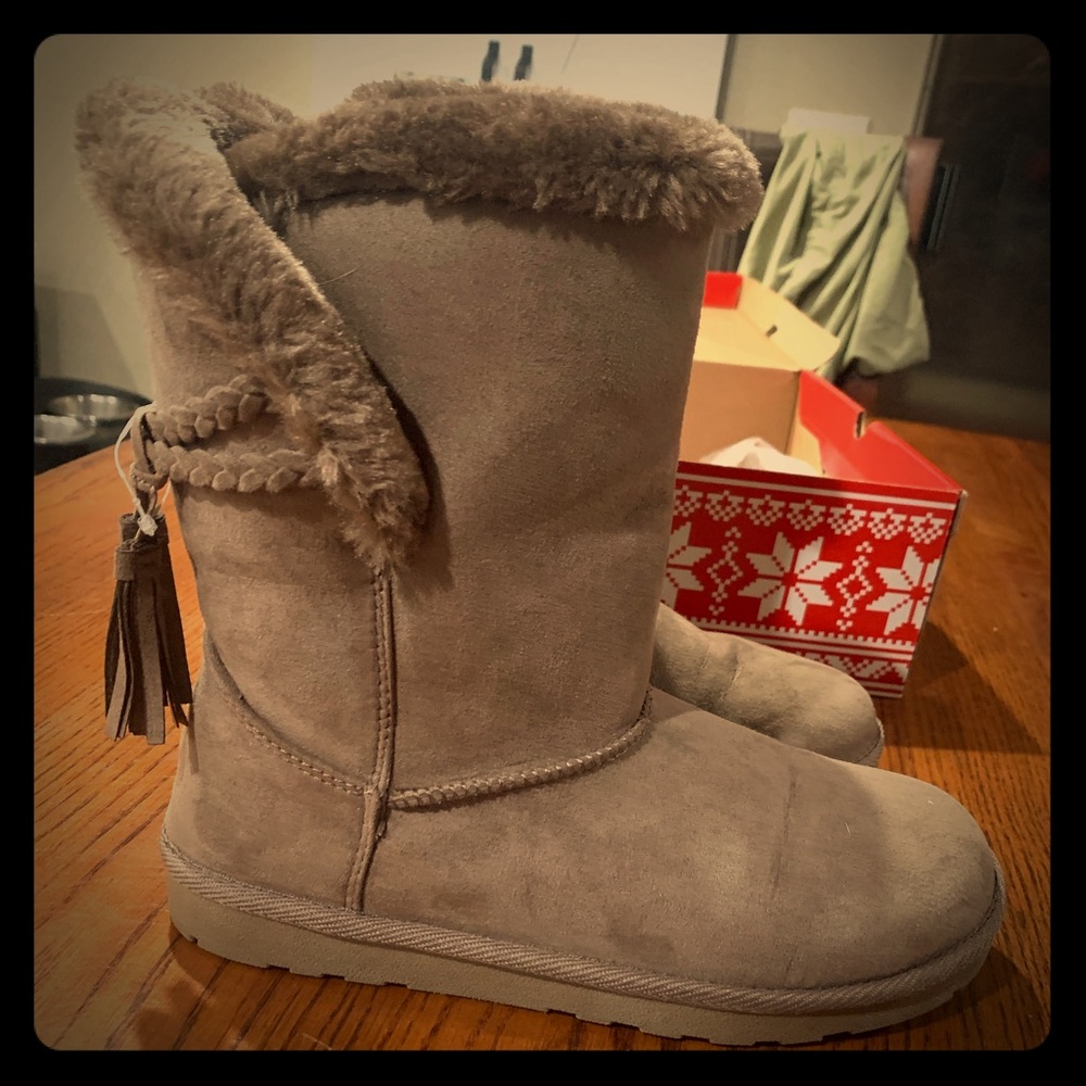Fuzzy boots